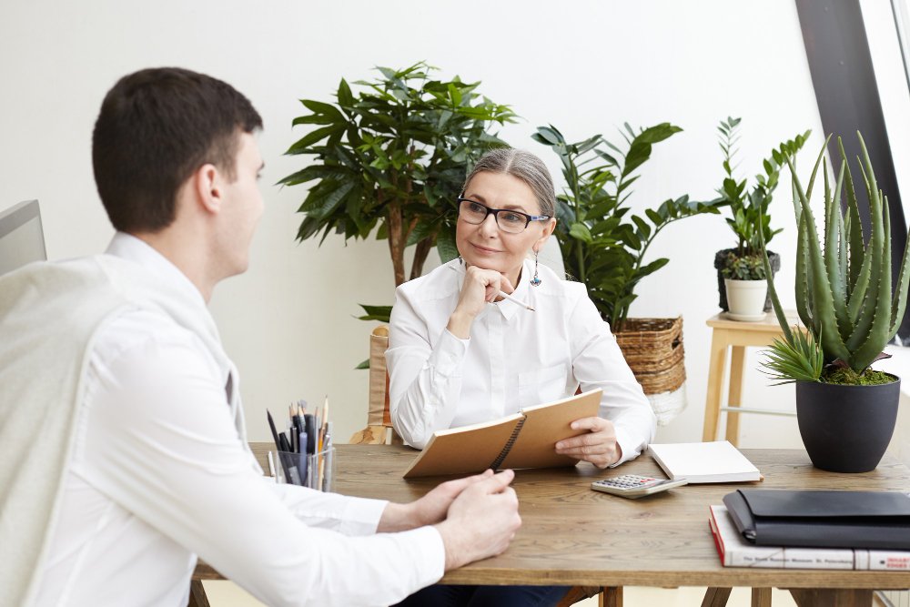 therapist that accepts Medicare, geriatric counseling