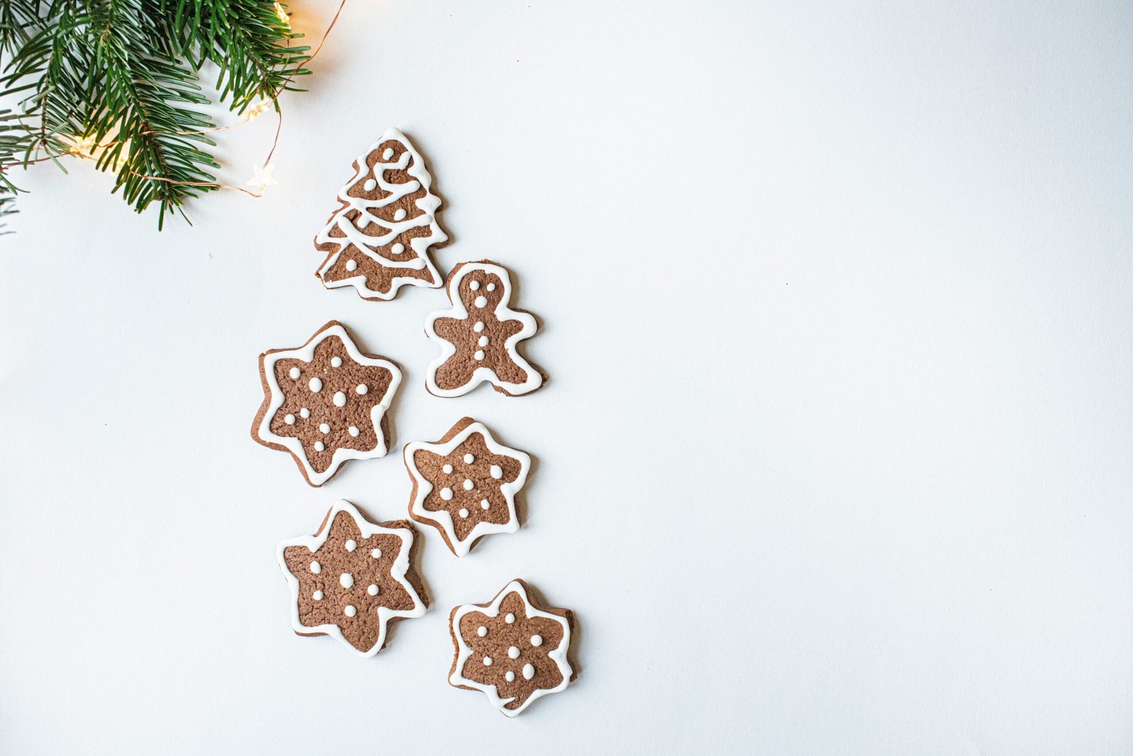 Get inspired with these 5 creative gingerbread design ideas for the holidays. From traditional to whimsical, these designs are sure to impress your guests and add a festive touch to your holiday celebrations.