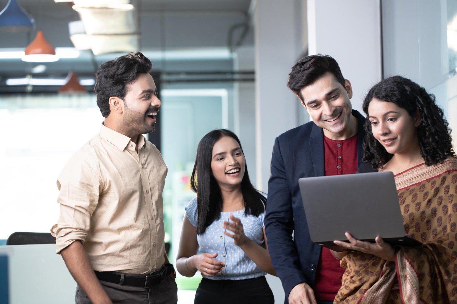 collaborate-globally-with-quytech-s-it-staff-augmentation-in-india