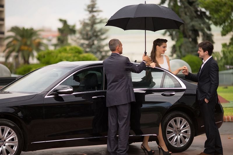 Efficient Taxi Services Between London Airports and Key Cities