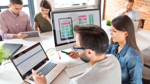 What Features Do Users Expect in Modern Mobile Apps?