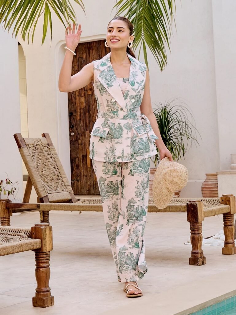 best travel wear for women