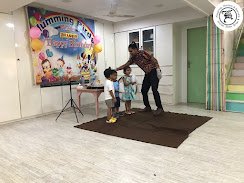 Searching for the best preschool in Andheri West (2025)? Humming Birds Preschool offers expert teachers, safe classrooms, play-based learning, and holistic child development for young learners.