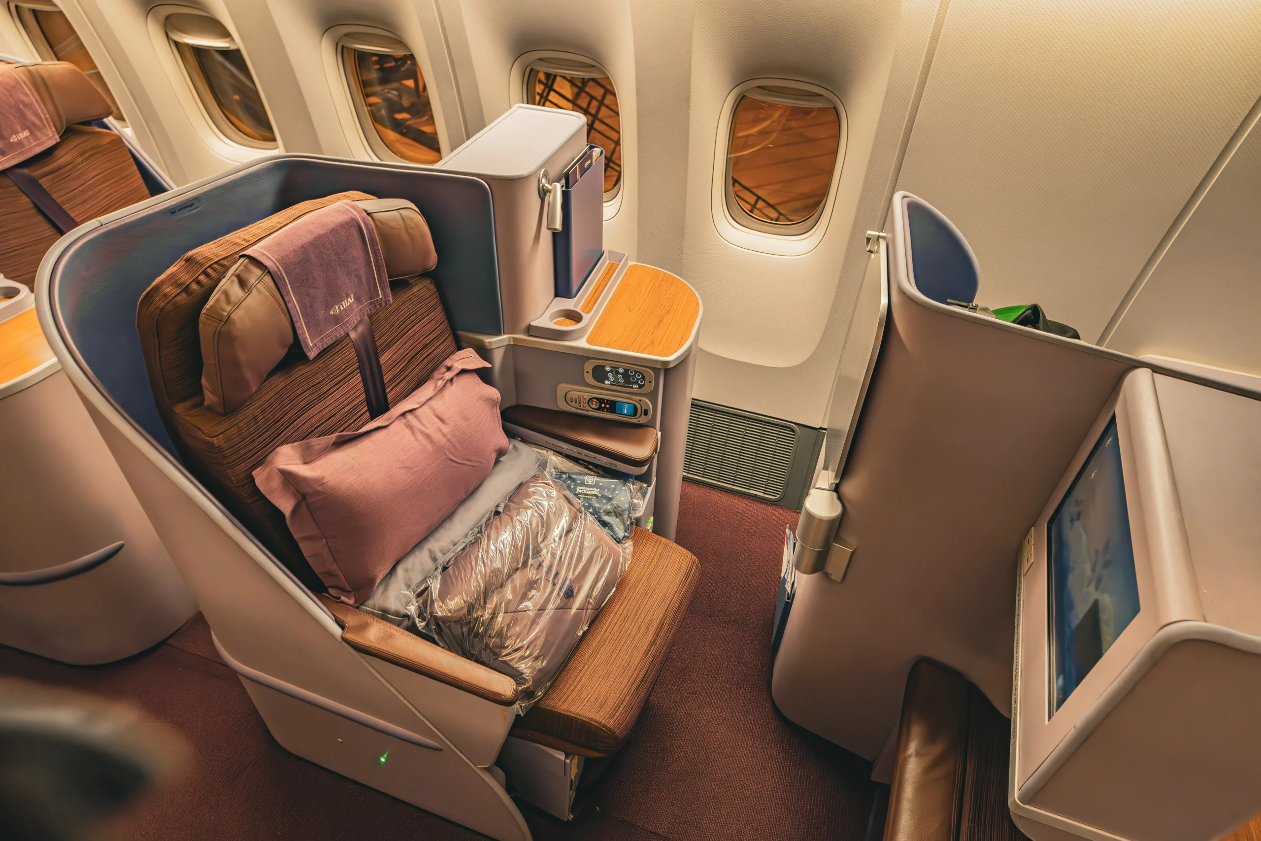 What's the Price of Thai Airways Business Class Ticket