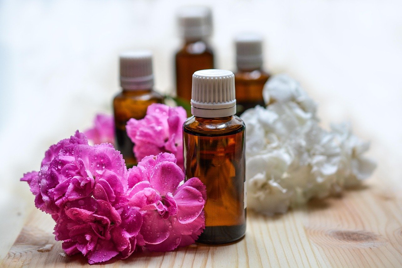 Carrier oil wholesalers in India