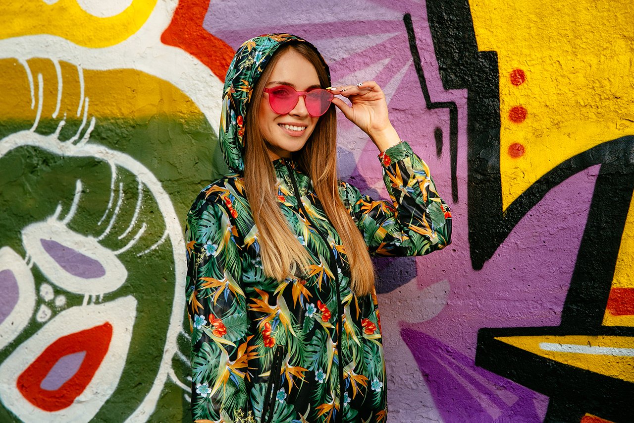 Discover the hottest streetwear trends for Fall 2025! Explore bold prints, oversized fits, and must-have styles for your standout look.