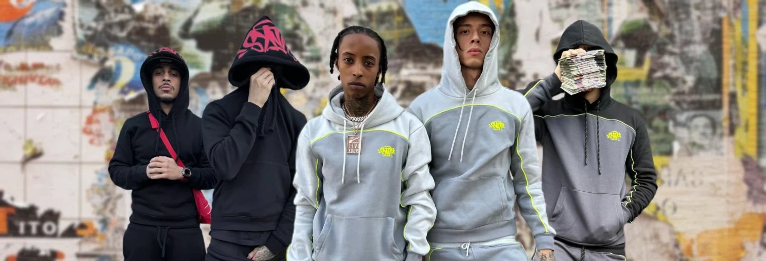Syna World Hoodie: Modern Streetwear with Timeless Design